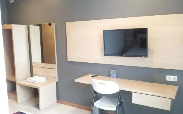 Reddoorz At Hotel Arimbi Dewi Sartika Baru