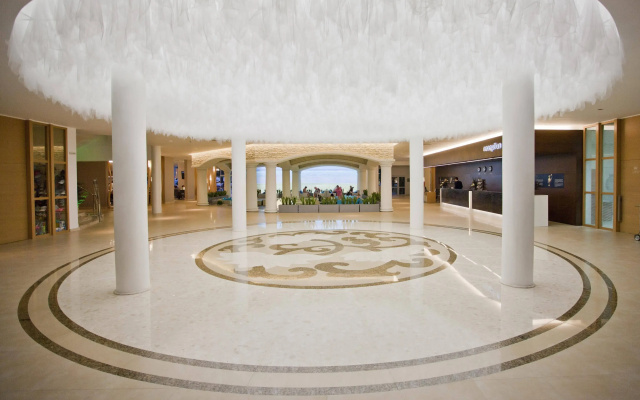 Evrika Club Hotel