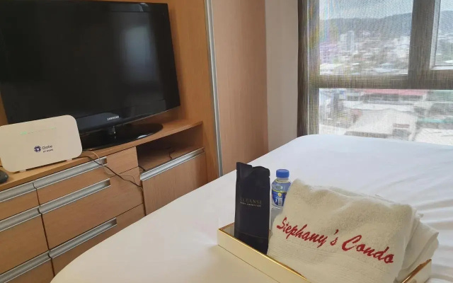 Steff's Condo 816 at Centrio Tower