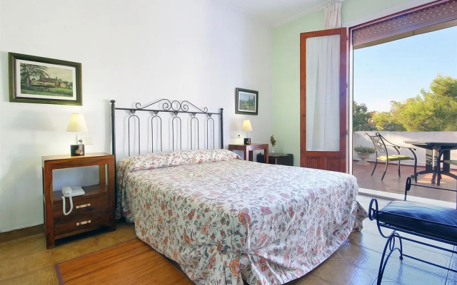 Apartamentos La Racona