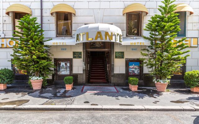 Отель Atlante Star Hotel Италия, Рим - 1 отзыв об отеле, цены и фото номеров - забронировать отель Atlante Star Hotel онлайн вид на фасад