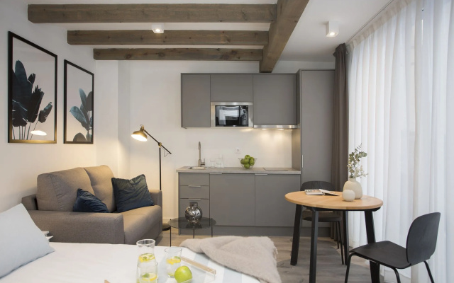 SingularStays Parque Central