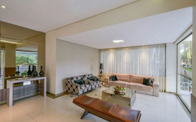 Hotel Tirolesa