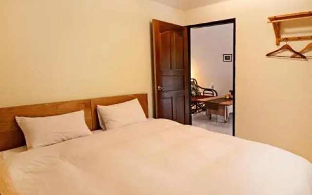 Taipei Jinguashi Treehouse Homestay