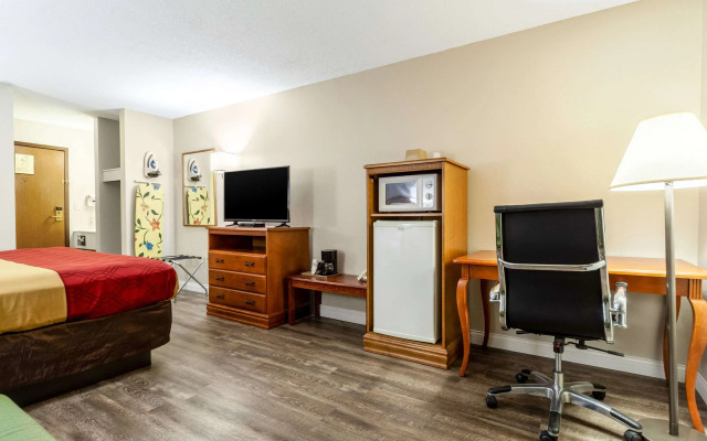 Econo Lodge Lincoln