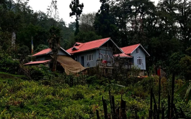 Rinzeebong Homestay by StayApart