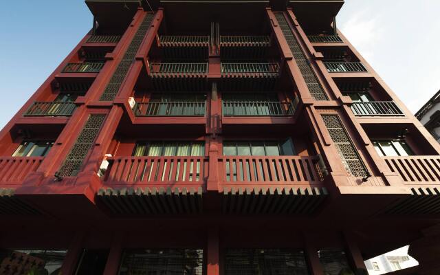 Отель Casa Nithra Bangkok Бангкок вид на фасад