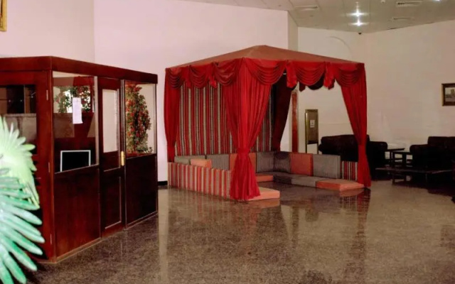 Al Sharqiya Sands Hotel