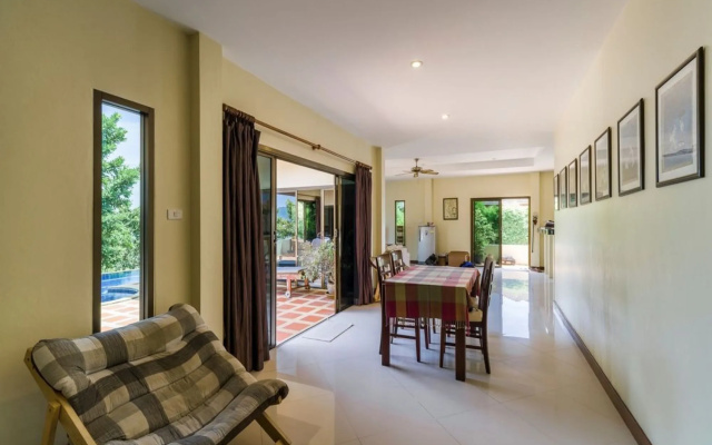 4 Bedroom Sea View Villa - Pad Thai
