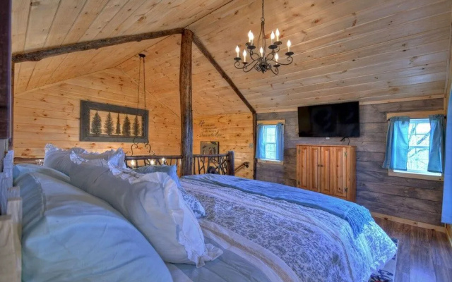 Treehouse Ellijay Star5vacations