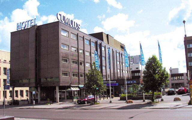 Отель Scandic Jyvaskyla City (ex. Cumulus City Jyvaskyla) Ювяскюля вид на фасад