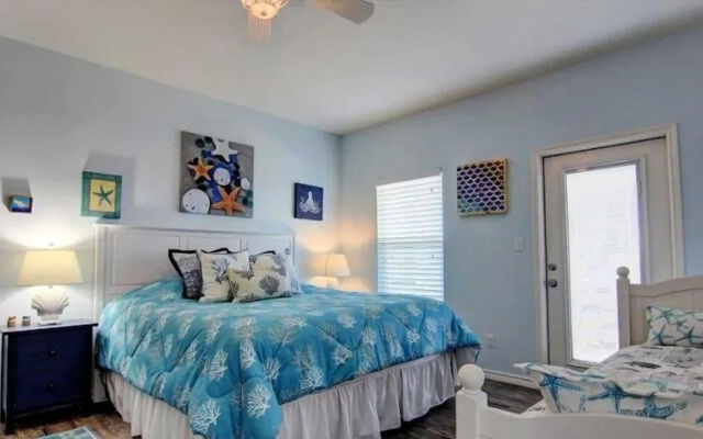 Aquaholics Anonymous 5 Bedroom Home by RedAwning