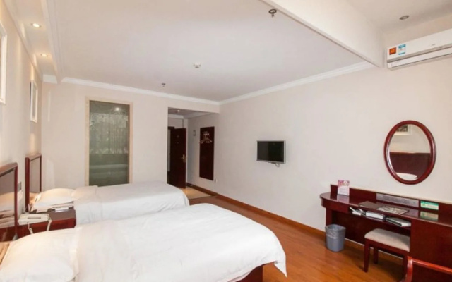 GreenTree Inn Jiangsu Wuxi Yangjian Xihu Road Express Hotel