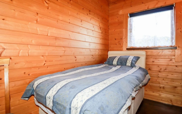 Maple Lodge