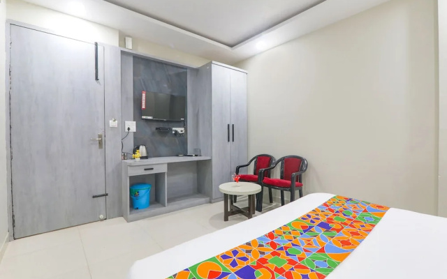 Fabexpress Grand Inn I