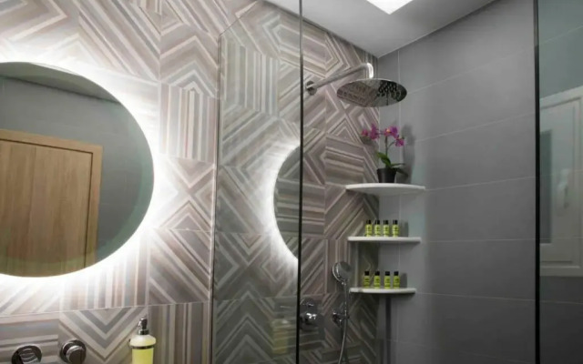 7 Steps Apartment Metro Syggrou Fix near Acropolis