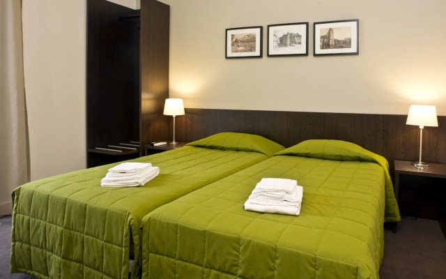 Riversuites