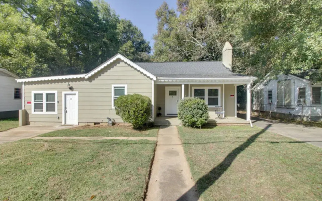 Simple Shelby Vacation Rental Near Park!