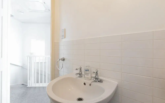 KVM - Whitebeam House