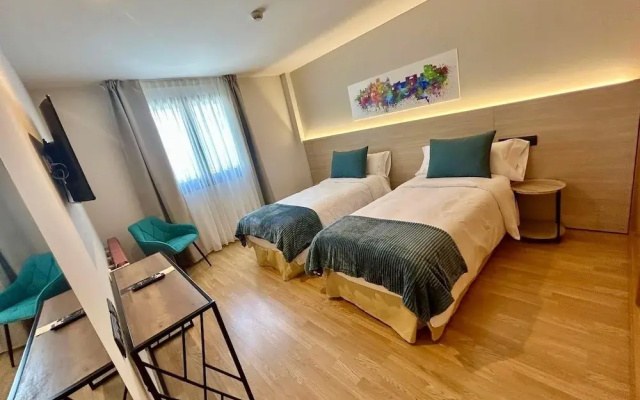 Hotel Diró