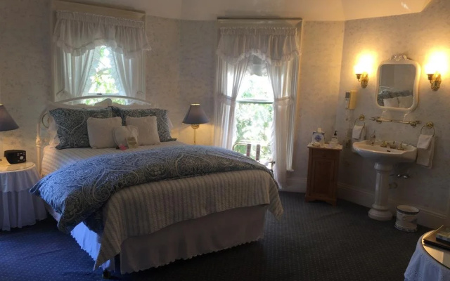 The Gables Wine Country Inn