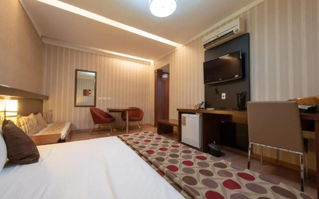Class Hotel Passos