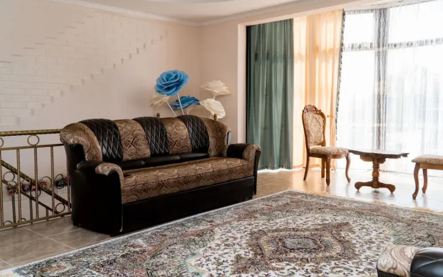 Hotel Tashrabat