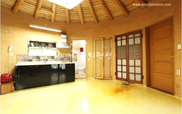 Ganghwa Hanwooldasom Pension