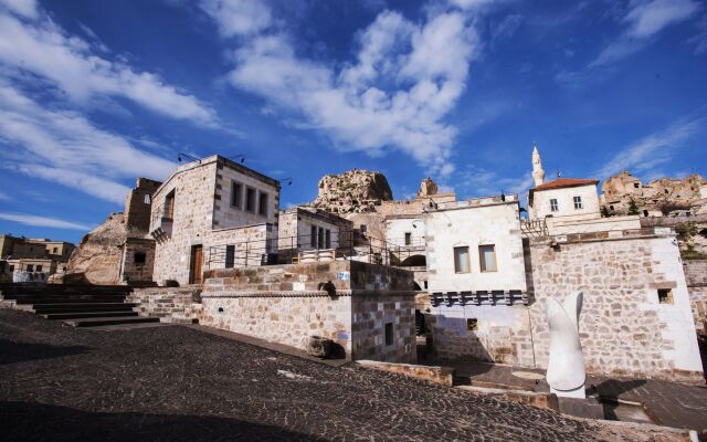 Millstone Cave Suites Турция, Учисар - отзывы, цены и фото номеров - забронировать отель Millstone Cave Suites онлайн вид на фасад