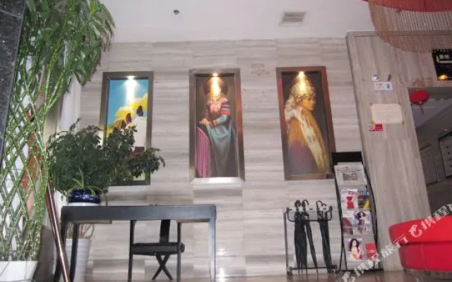 Quanming Hotel