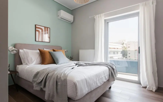 UPSTREET Teal Faliro House