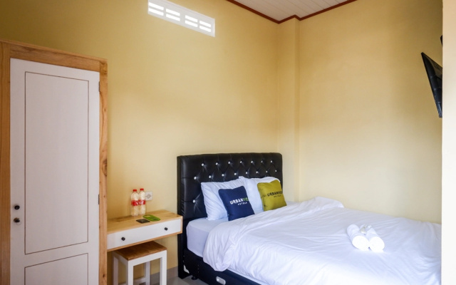 Urbanview Hotel Telu Wolu Monjali by RedDoorz