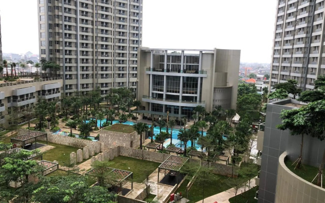 Cozy Studio Apartmen at Taman Anggrek Residences