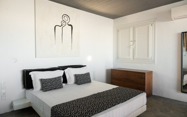 Mykonos Dot - Art Homes