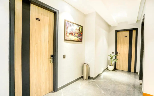 Hotel Grand Cabbana by Levelup Hotels