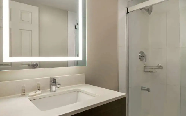 Days Inn Toronto West Mississauga