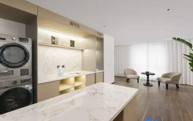 Lijing Hotel (Olympic Center Subway Station Shenyang Grand Outlet)