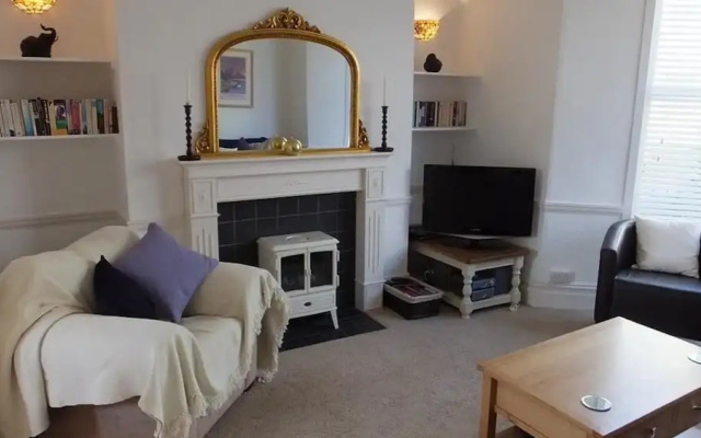 Lyndale House, Tenby