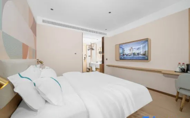 Yunzhishang Hotel (Lijiang Ancient City Xueshan Road)