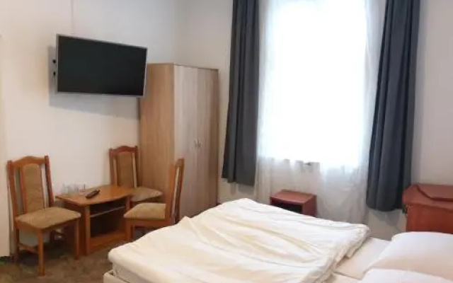 Dom Wypoczynkowy SzarotkaKrokus