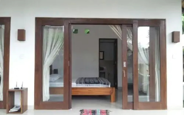 Manis Homestay