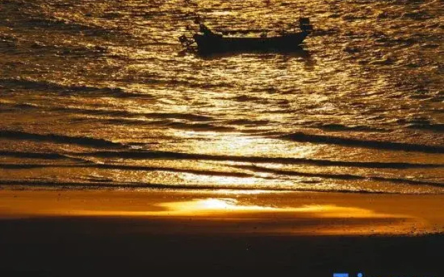 Shiyou Bajiu Youth Hostel (Beihai Yintan International Passenger Port)