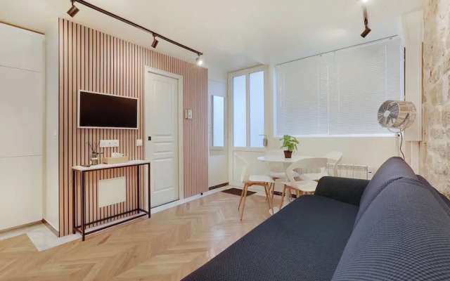 Elegant 4P Studio in the Heart of Montmartre - Paris