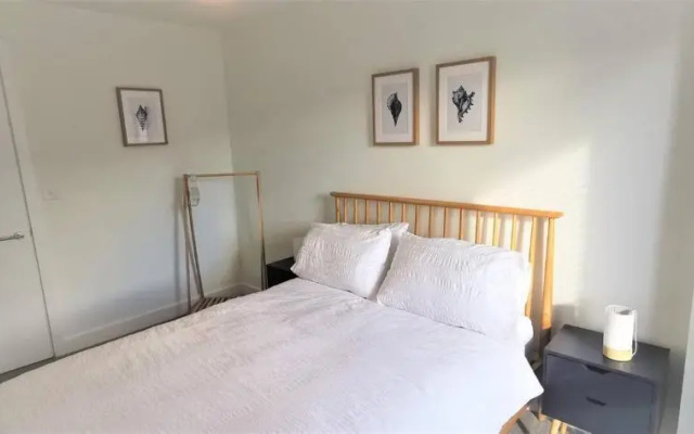 Apartment 9 Estuary Reach