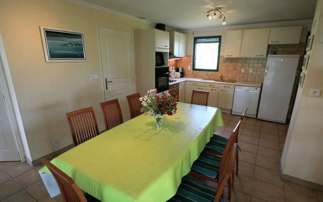 Scenic Villa in Moelan sur mer With Sauna
