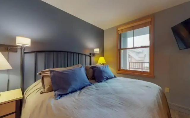 1 Bedroom Mountain Condo in River Run Village with Beautiful Mountain Views and Walking Distance to Ski