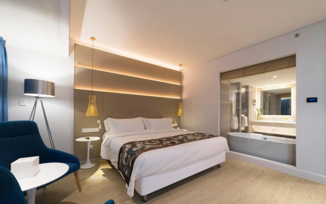 Haikou Meilan International Airport Hotel
