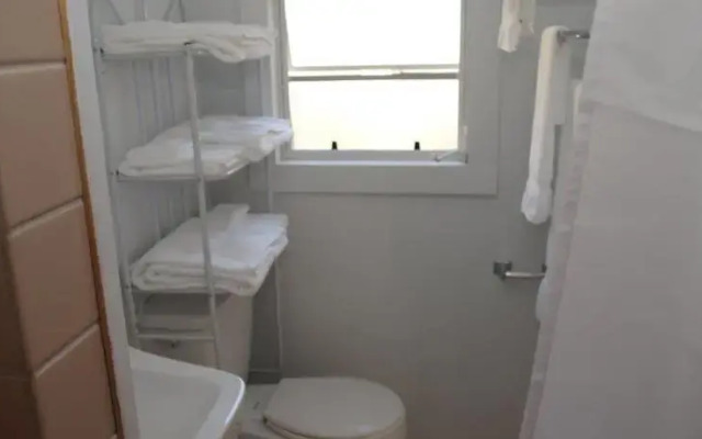 Screaming Reels Guest House