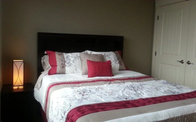 Beyond the Vineyards Bed & Breakfast