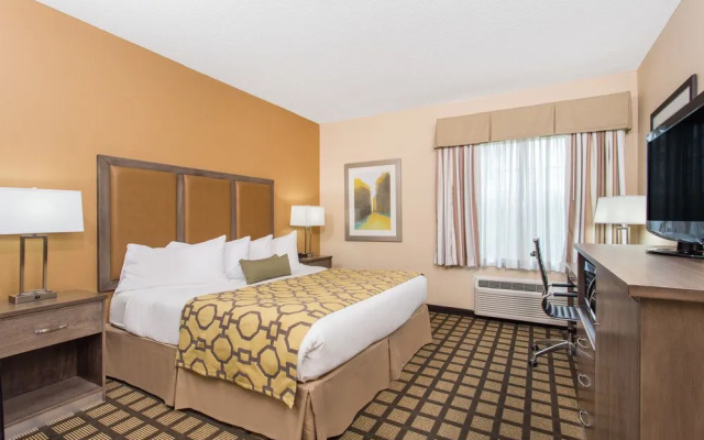 Baymont Inn & Suites Plymouth